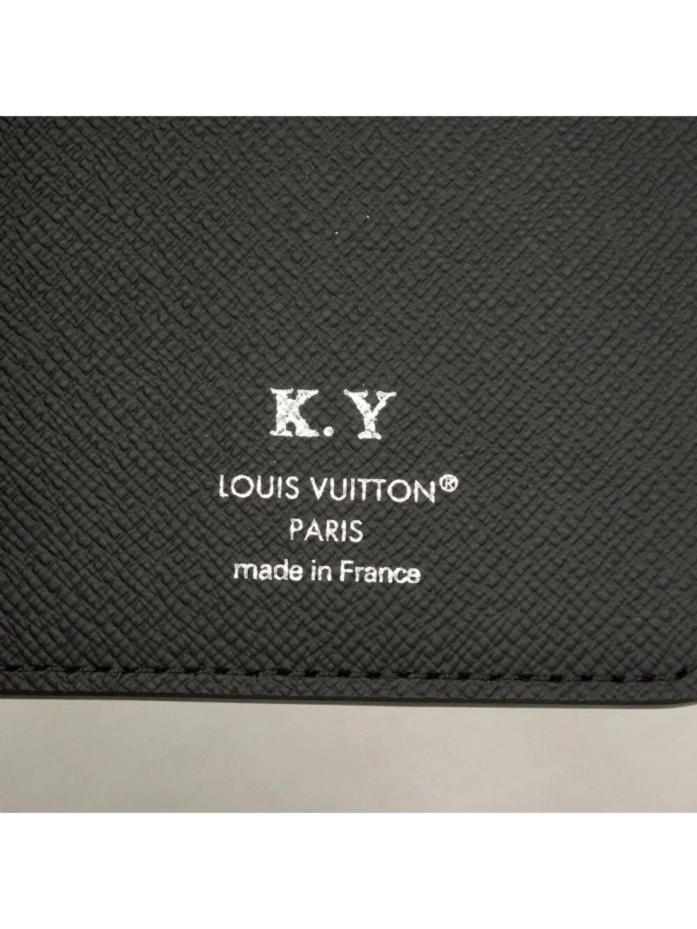 Louis Vuitton Wallet Taiga Portefeuille Brazza Ardoise